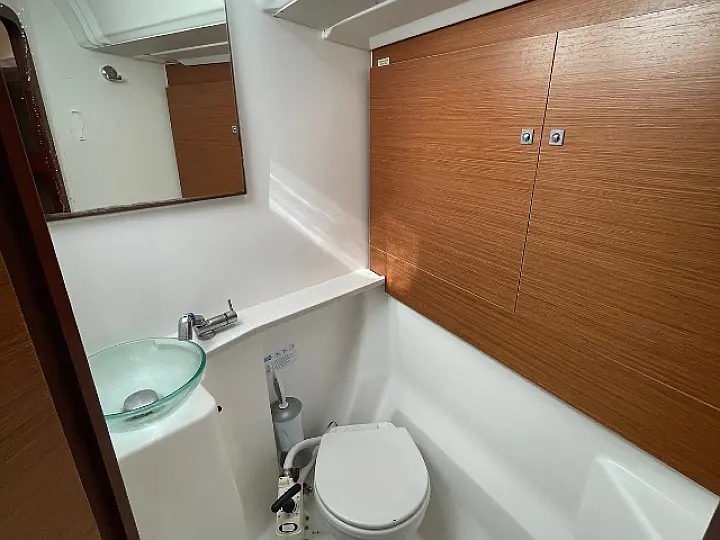 Dufour 460 Grand Large - WC