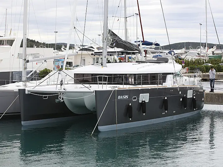Lagoon 450 SporTop - 