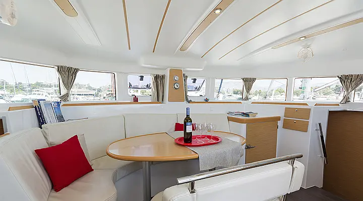 Lagoon 380  - 