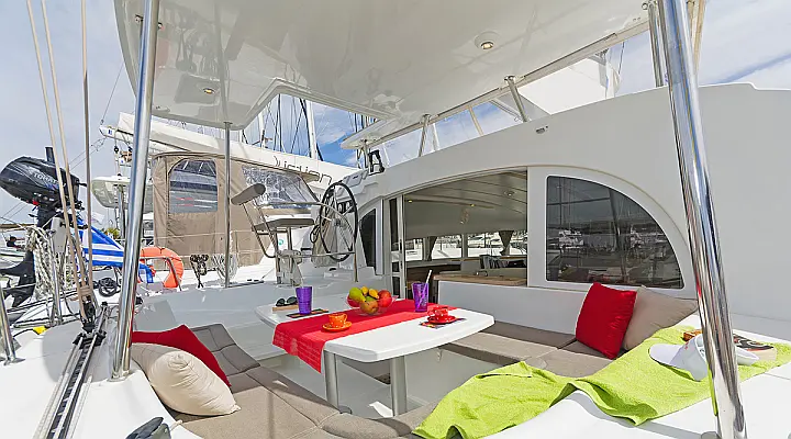 Lagoon 380  - 