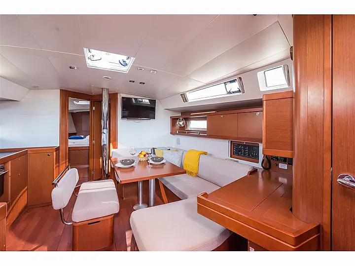 Oceanis 45 - ZOA  - External image