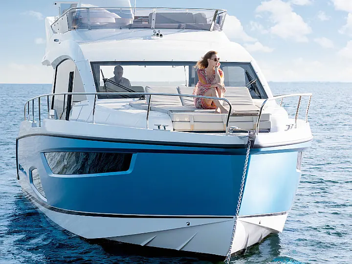 Sealine F430  - 