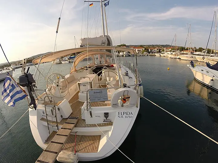 Sun Odyssey 45 - Elpida  - External image