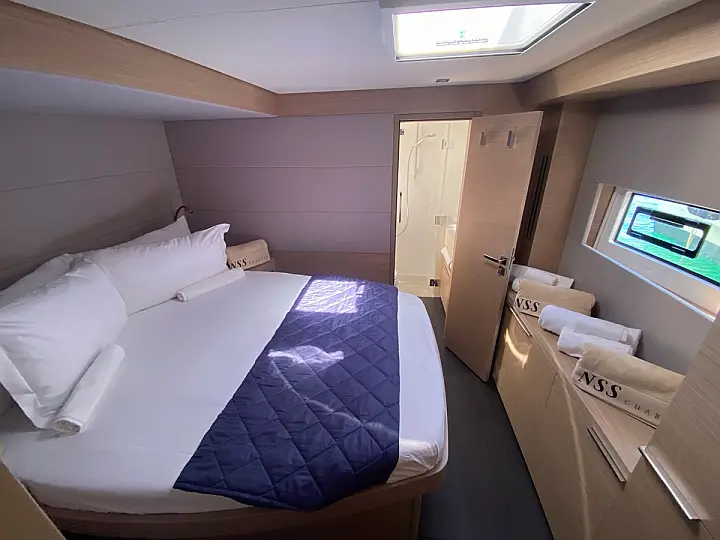Lagoon 55 (5 cab) - 