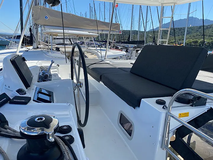 Lagoon 46 - 
