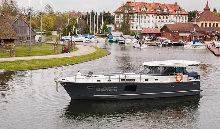 Nautika 1300 LUX - 