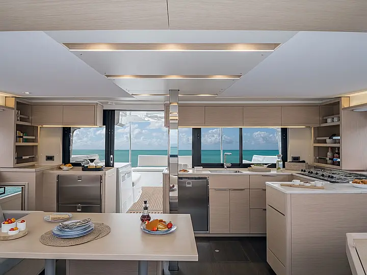 Lagoon 46 4+1 - Joansea (crewed) SATURDAY  - External image