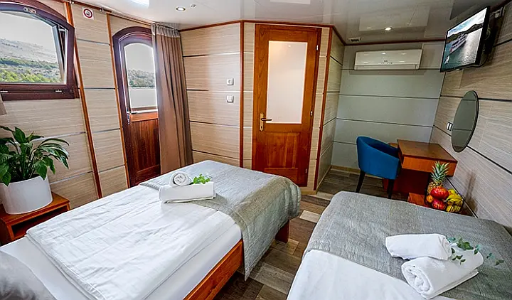 Motoryacht Karizma - 