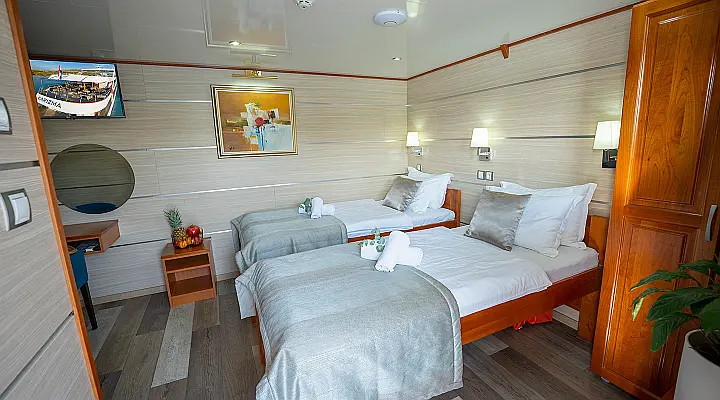 Motoryacht Karizma - 