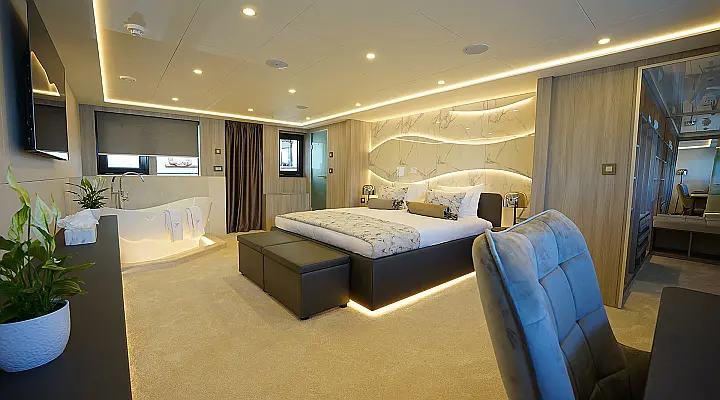 Motoryacht Freedom - 