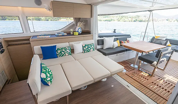 Lagoon 43 OV - 