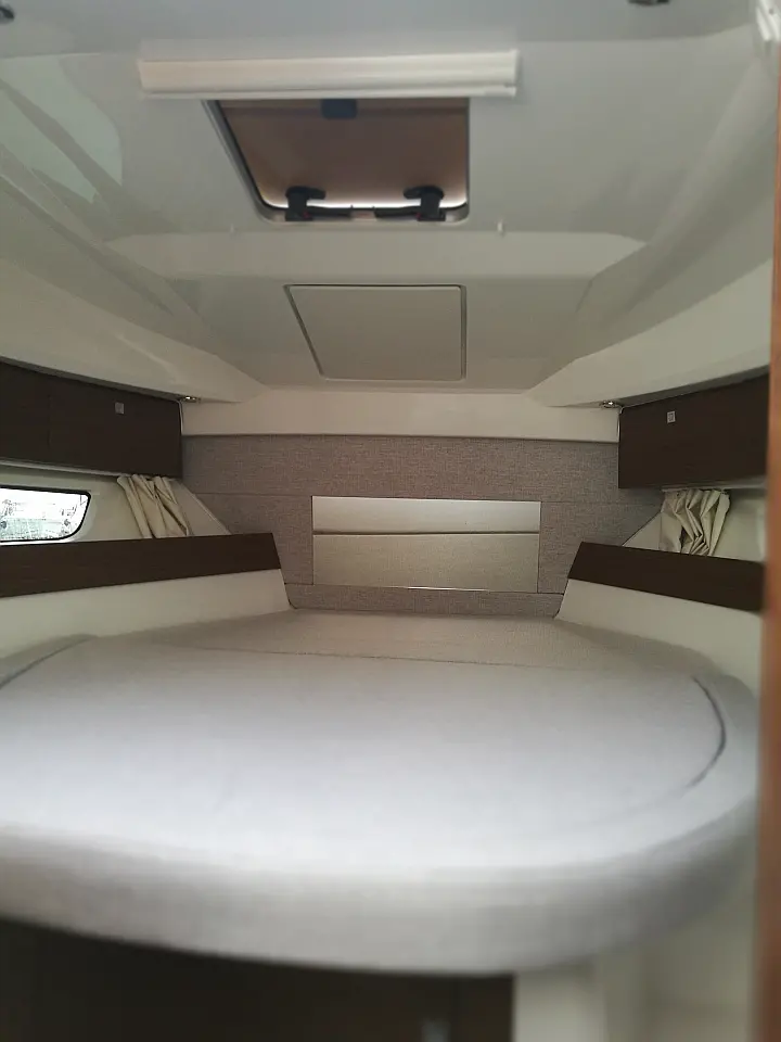 Merry Fisher 895 - 