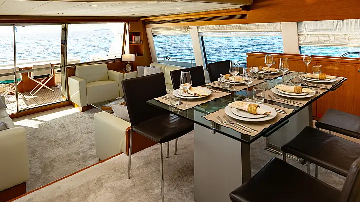 Ferretti 780 - 