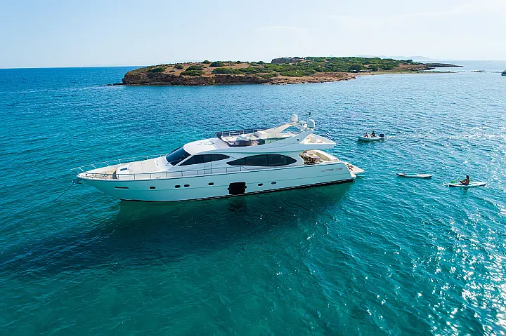 Ferretti 780 - 