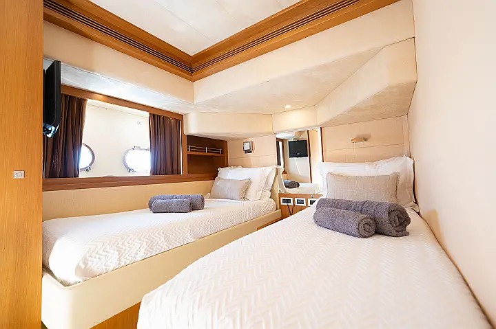 Ferretti 780 - 