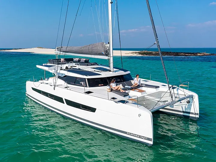 Aura 51 (6+1) - Ocean Eye  - External image