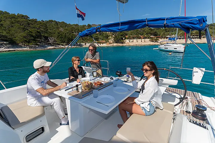 Oceanis 461/3/3 - 