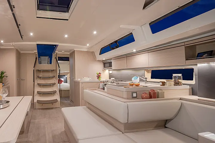 Sunsail 52.4 - 