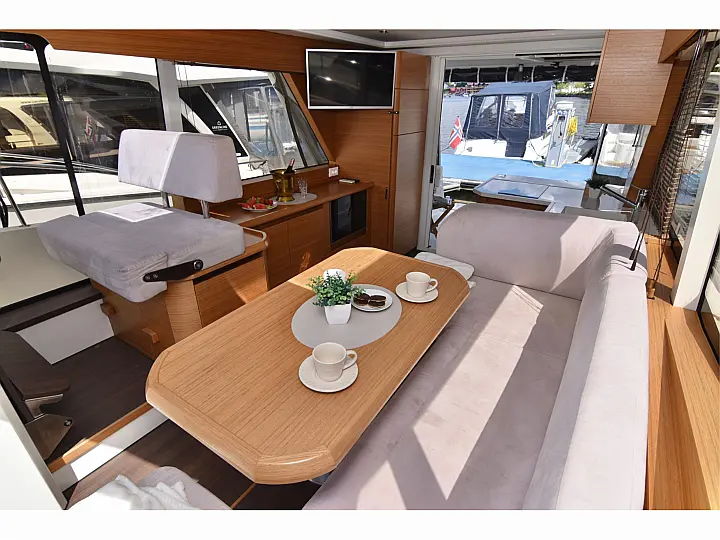 Greenline 39 - Kviteseid  - External image