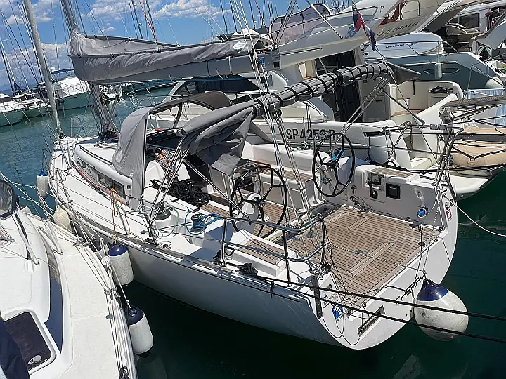 Salona 38 - 
