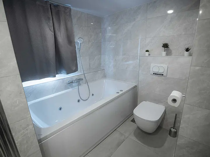 Luxury Motor Yacht - 