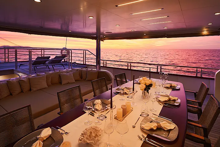 Motoryacht Love Story - 