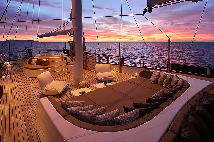 Motoryacht Love Story - 