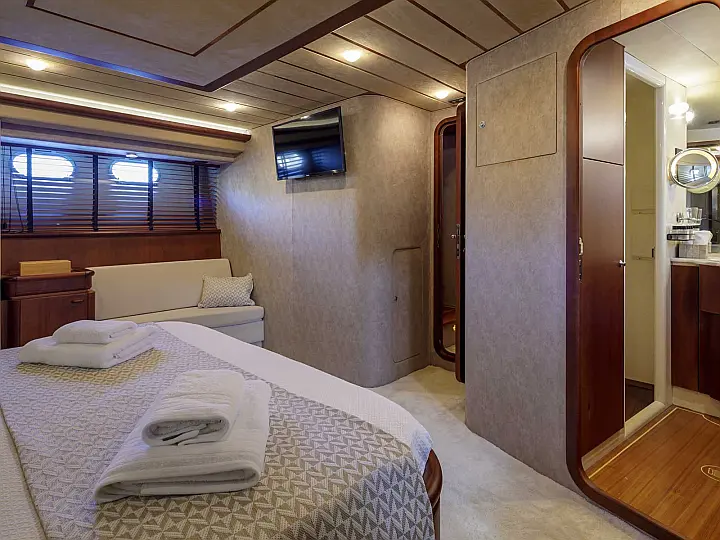 Ferretti 72 - 