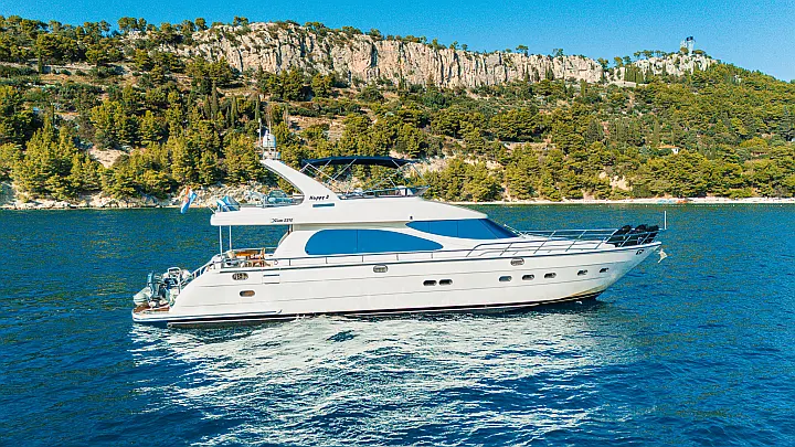Yaretti 2210 - 