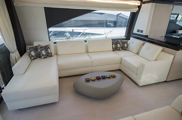 Azimut 72 - 