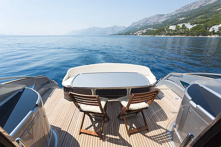 Pearl Sea 56 - 