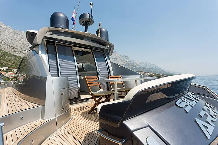 Pearl Sea 56 - 
