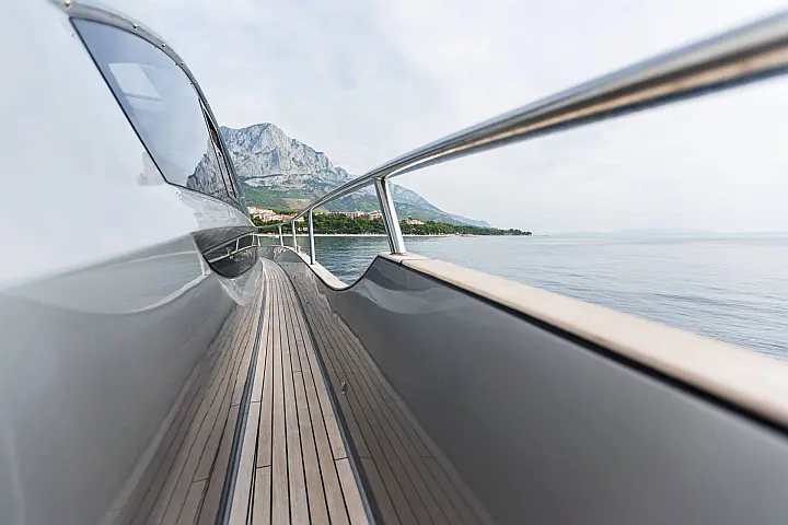 Pearl Sea 56 - 
