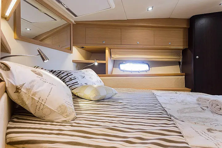 Pearl Sea 56 - 