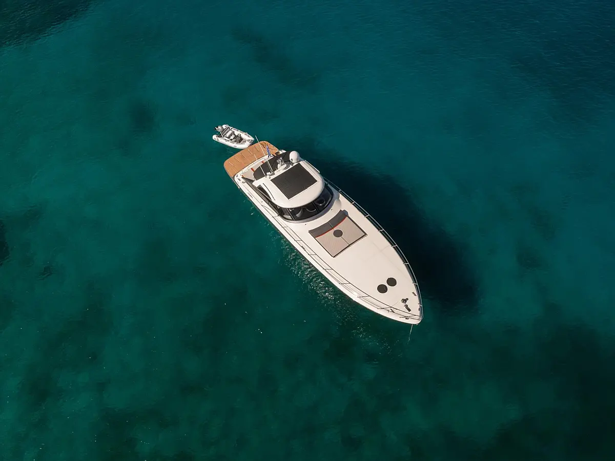 Baia Azzura 63