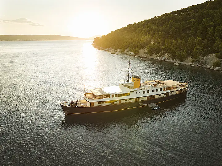 Motoryacht Seagull 2 - Seagull II  - External image