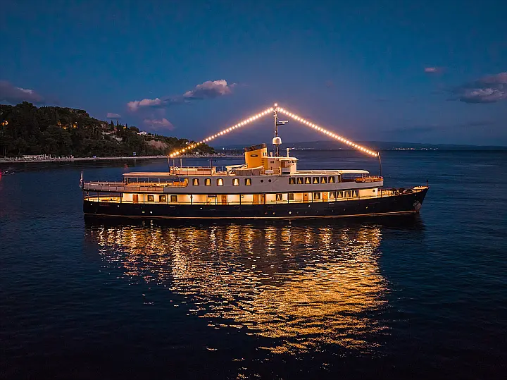 Motoryacht Seagull 2 - 