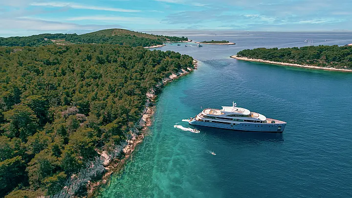 Motoryacht Ohana - 