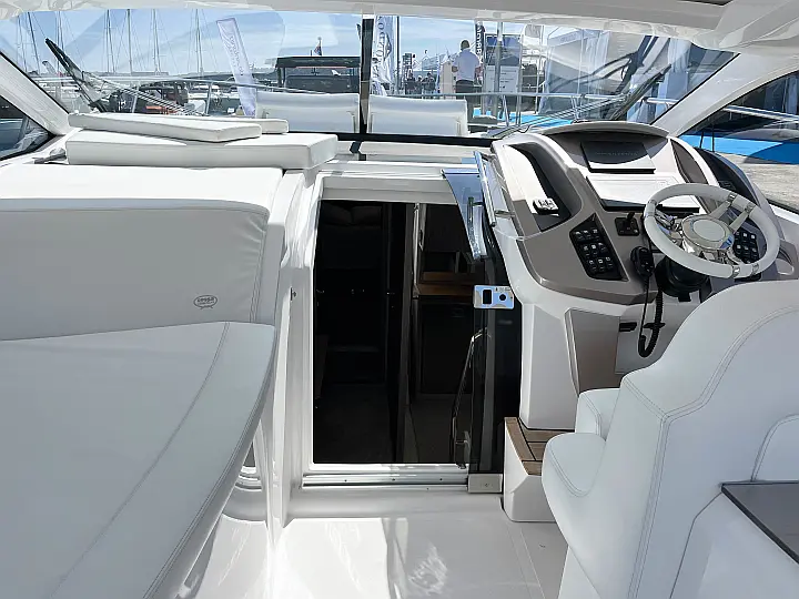 Sessa C38 - 