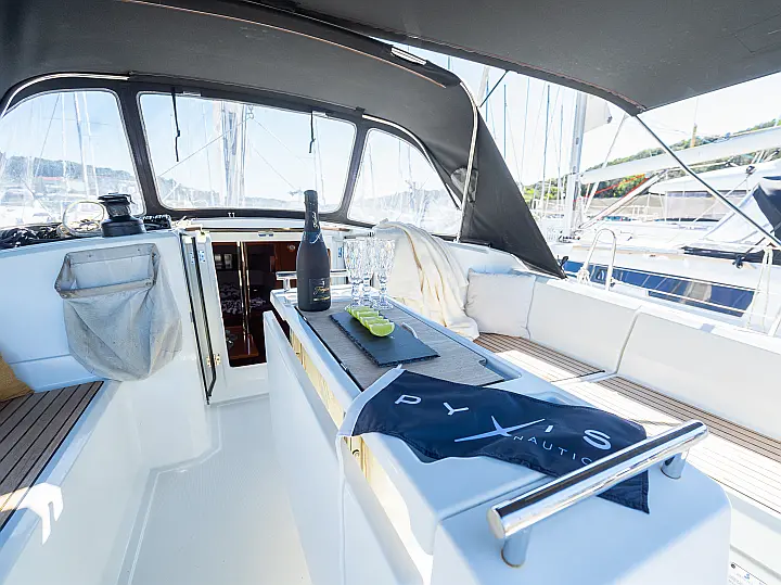 Oceanis 38.1 - 