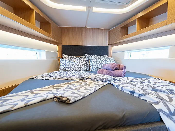 Bavaria C45 Style - 