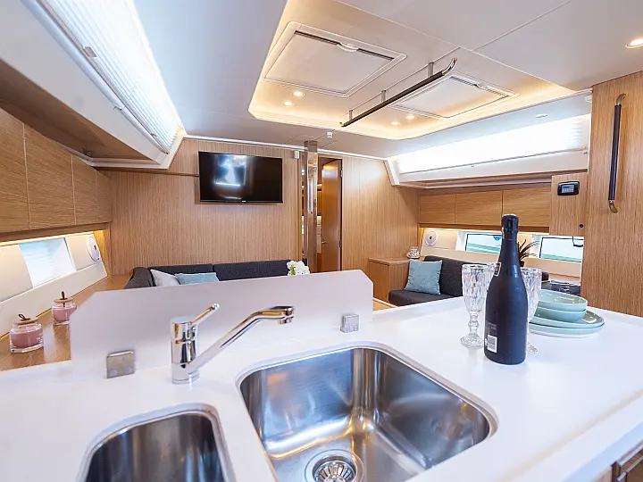 Bavaria C45 Style - 