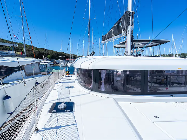 Lagoon 42 - 