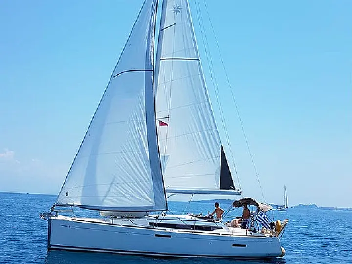 Sun Odyssey 389 (3 cab.) - Agios Georgios  - External image