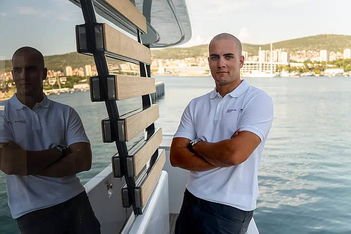 Azimut Magellano 60 - 