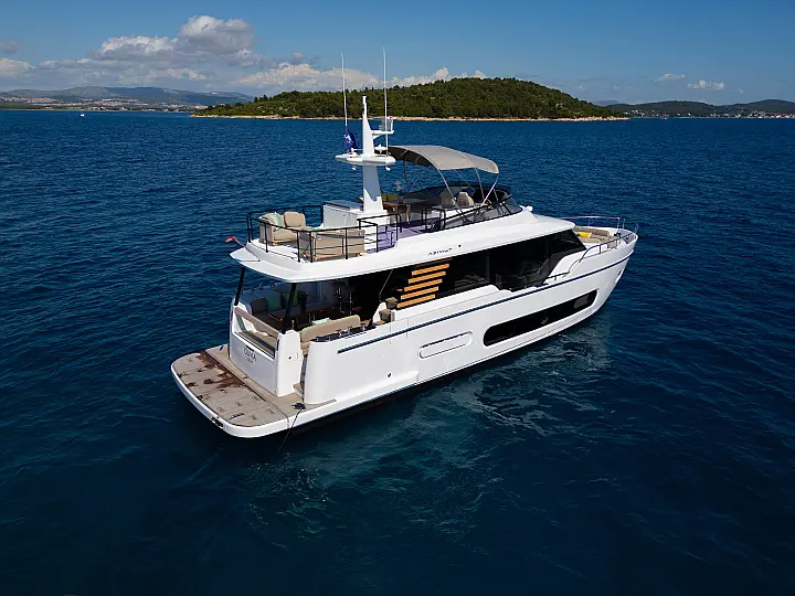 Azimut Magellano 60 - 
