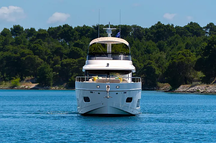 Azimut Magellano 60 - 