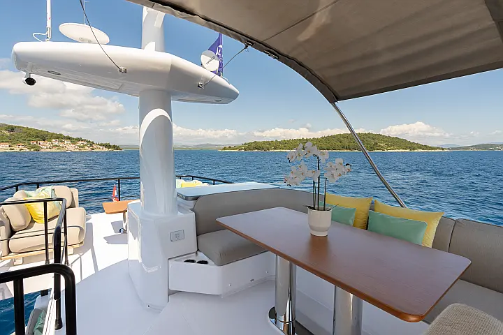 Azimut Magellano 60 - 