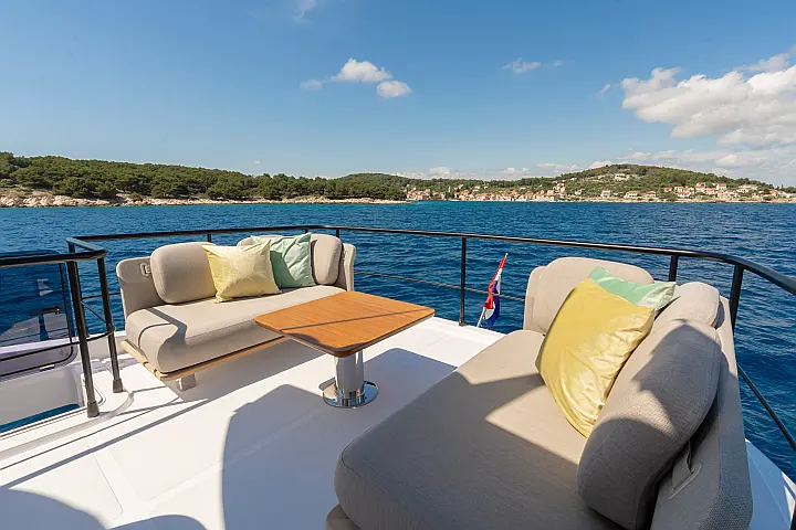 Azimut Magellano 60 - 