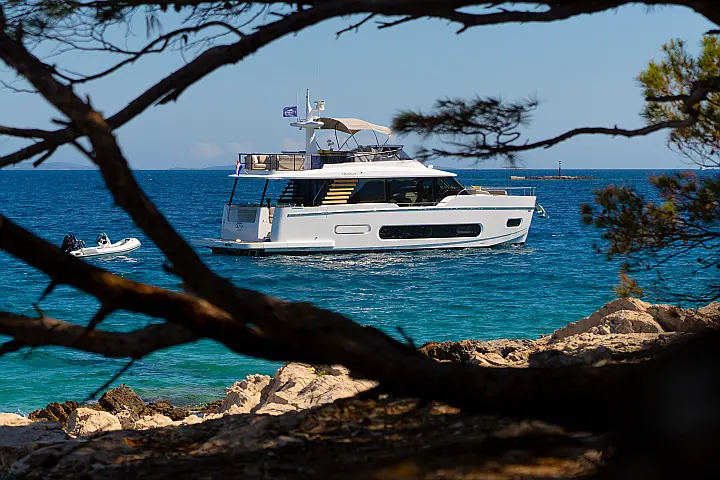 Azimut Magellano 60 - 